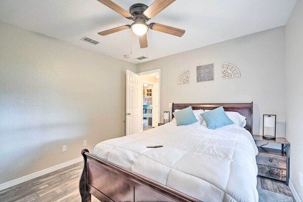 3 chambres, fer et planche à repasser, Wi-Fi, literie fournie