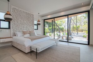 4 camere, una scrivania, Wi-Fi, lenzuola