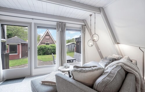 Amazing home in Friedrichskoog with WiFi