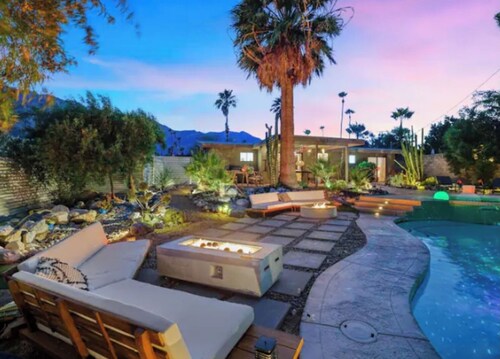 Little Tuscany Oasis with Private Pool, Spa & Magical Desert Garden