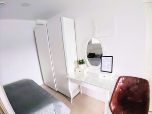 1 Schlafzimmer, Bügeleisen/Bügelbrett, WLAN, Bettwäsche