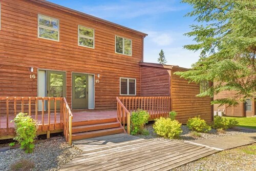 Lakeside Condo #15 4BR 3BA Timberlane Resort