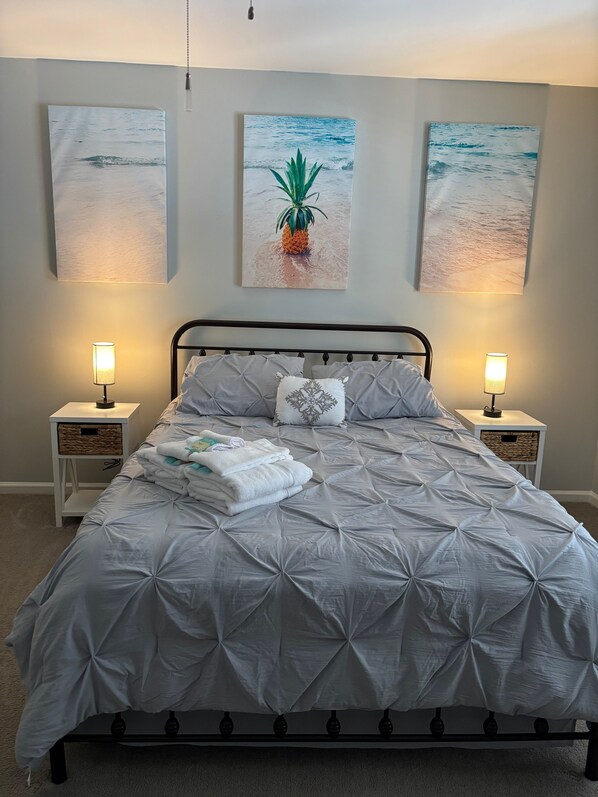 2 bedrooms, iron/ironing board, free WiFi, bed sheets