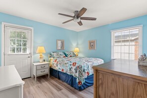 3 Schlafzimmer, Schreibtisch, Bügeleisen/Bügelbrett, WLAN