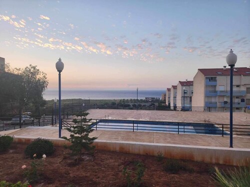 Spacieux Duplex en Bord de mer