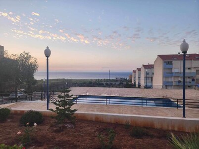 Spacieux Duplex en Bord de mer