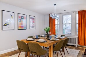 Dining - Spacious Mount Washington Retreat – King Bed, Gym, 2 Decks & Skyline Views (Pittsburgh)
