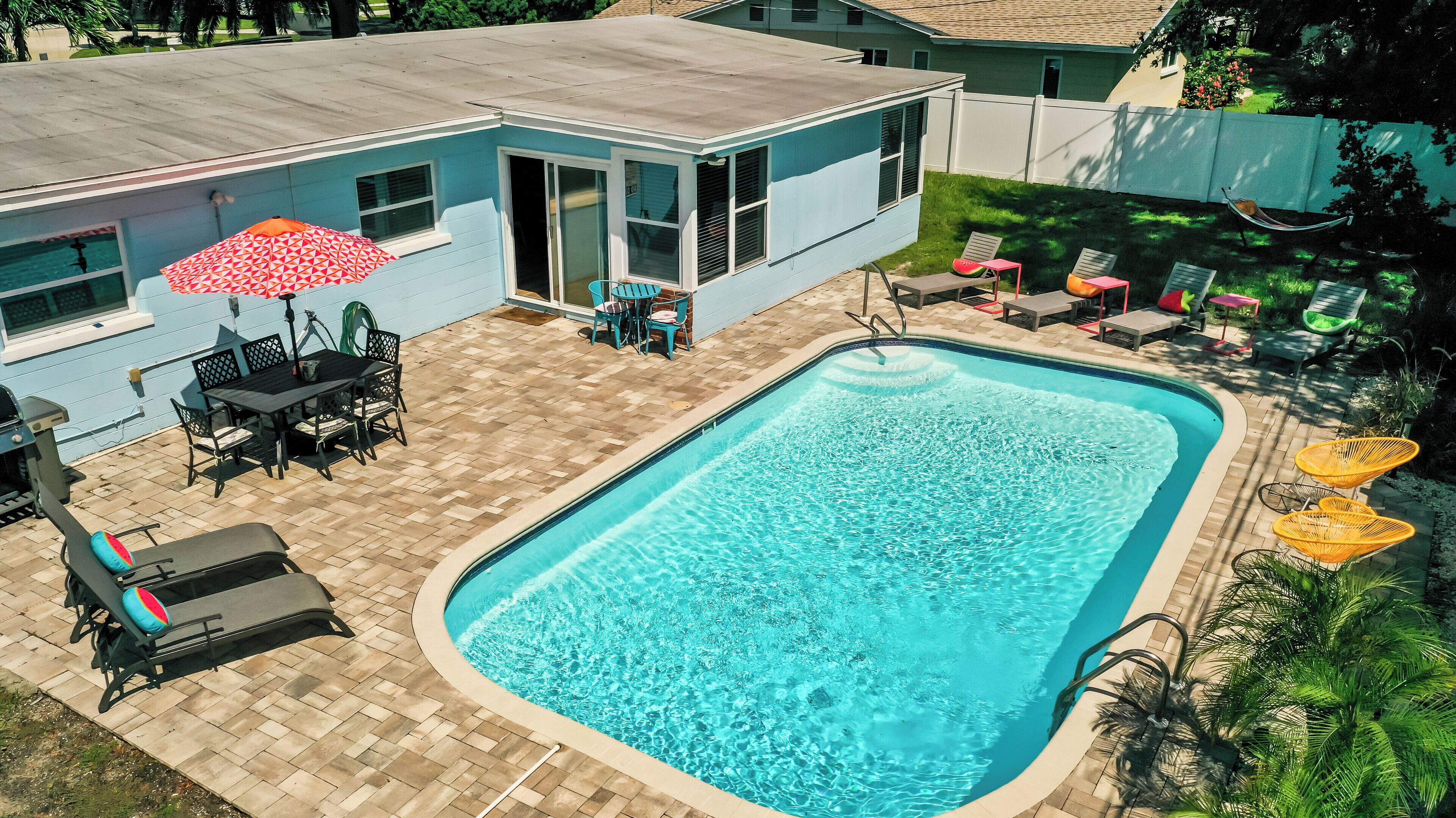 Piscine extérieure, piscine chauffée