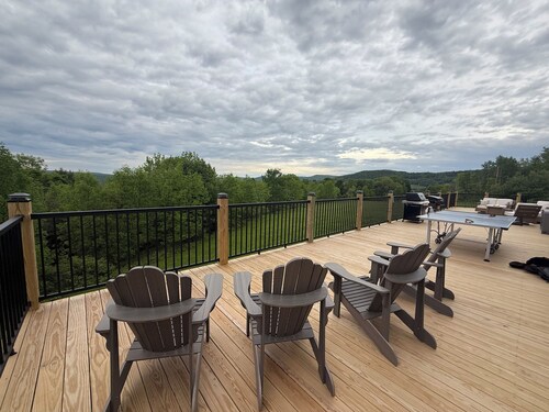 Near SUNY Cobleskill, Oneonta, Dreams Park, Cooperstown