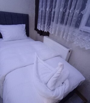 1 bedroom, individually furnished, free WiFi
