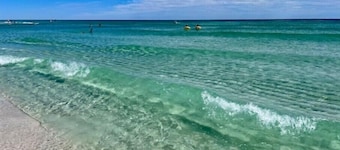 40% OFF Newly Renovated Modern Navarre Beach Home; Family Friendly; Snowbirds