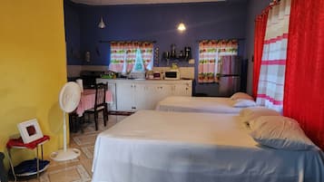 3 habitaciones, wifi gratis y ropa de cama