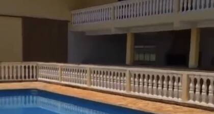 Alojamento, Espaço Para Cursos e Treinamento e Recreação no Mesmo Local