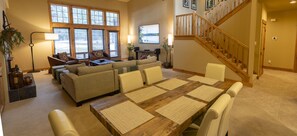 Interior - Lux home fully stocked near Ski/Hike/Bike/Downtown (Bend)