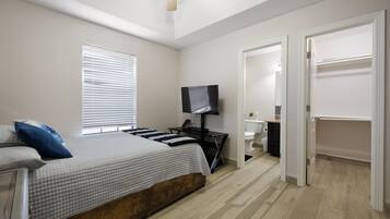 2 chambres, fer et planche à repasser, accès au Wi-Fi (inclus)