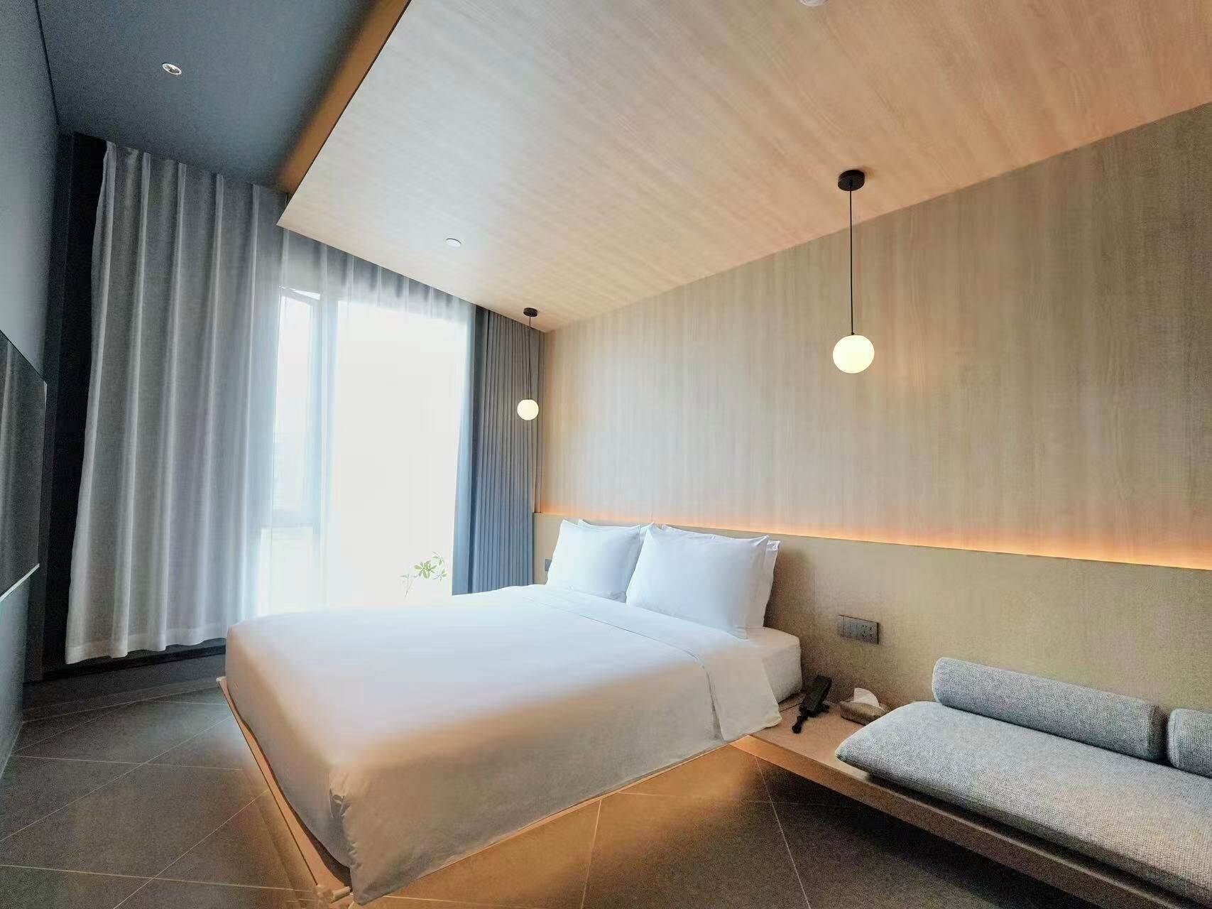 Design Room | Down comforters, pillowtop beds, free minibar, individually decorated