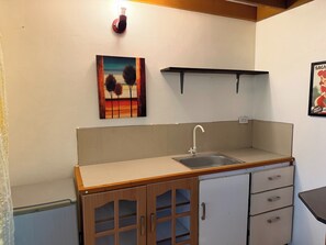 Familiesuite | Safe på rommet, skrivebord, strykejern/-brett og wi-fi (inkludert)