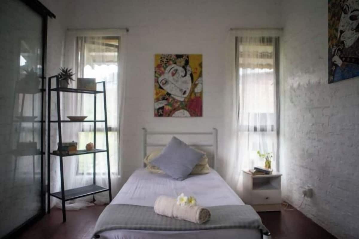 3 habitaciones, wifi gratis, ropa de cama y acceso para silla de ruedas