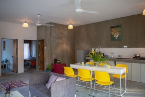 Villa familiale | Accès au Wi-Fi (inclus), literie fournie, accessible en fauteuil roulant