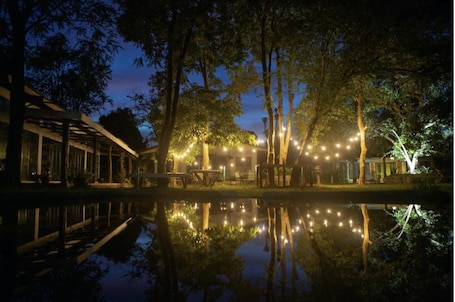 Konaklama yerinin ön cephesi