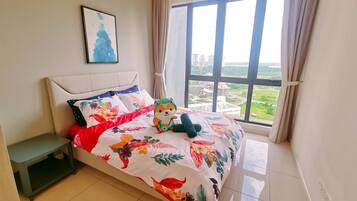 2 bedrooms, iron/ironing board, WiFi, bed sheets