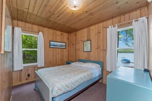 2 habitaciones, cuna de viaje, wifi gratis y ropa de cama