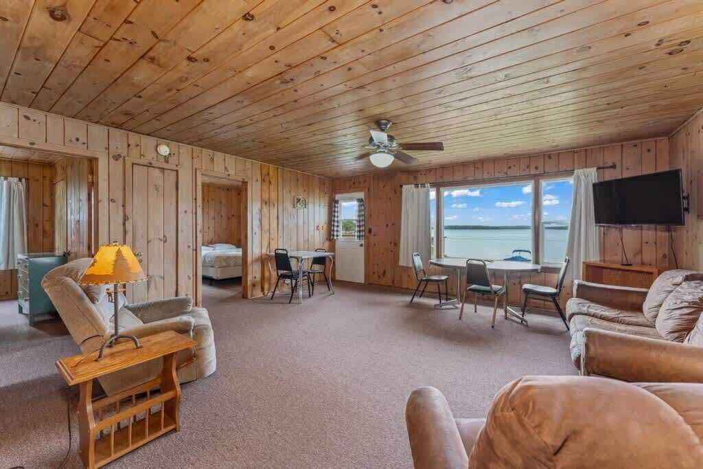 Televisio, työhuone