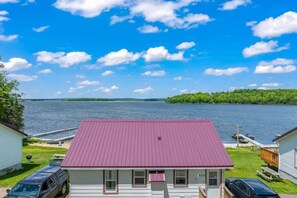Exterior - TB 2 Thunder Bay Resort Cabin 2 (Phelps)