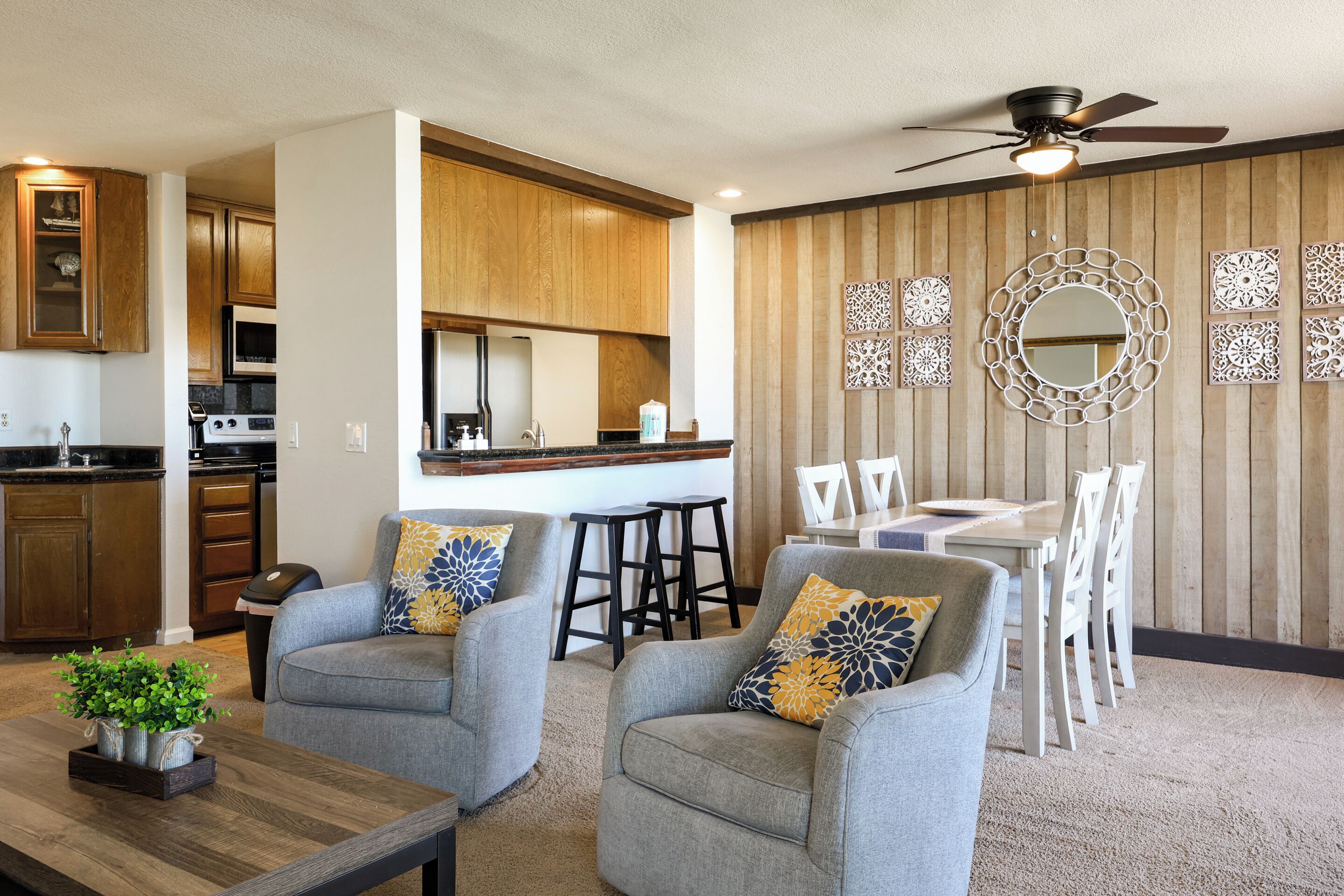 Condo, 1 King Bed with Sofa bed, Balcony, Ocean View (F006 Serenity by the Sea) | Interior