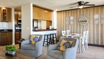 Condo, 1 King Bed with Sofa bed, Balcony, Ocean View (F006 Serenity by the Sea) | Interior