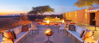 マンヴァール・セヴァン、ザ・デザート・キャンプ