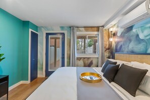 3 bedrooms, desk, iron/ironing board, free WiFi - Stylish & New, Pet Friendly Fenced Yard, Walkable Downtown (Annapolis)