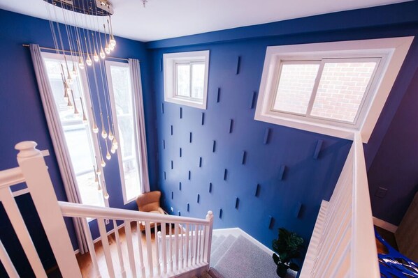 Interior - Stylish & New, Pet Friendly Fenced Yard, Walkable Downtown (Annapolis)