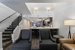 Deluxe-Apartment, Blick auf den Golfplatz | Wohnbereich