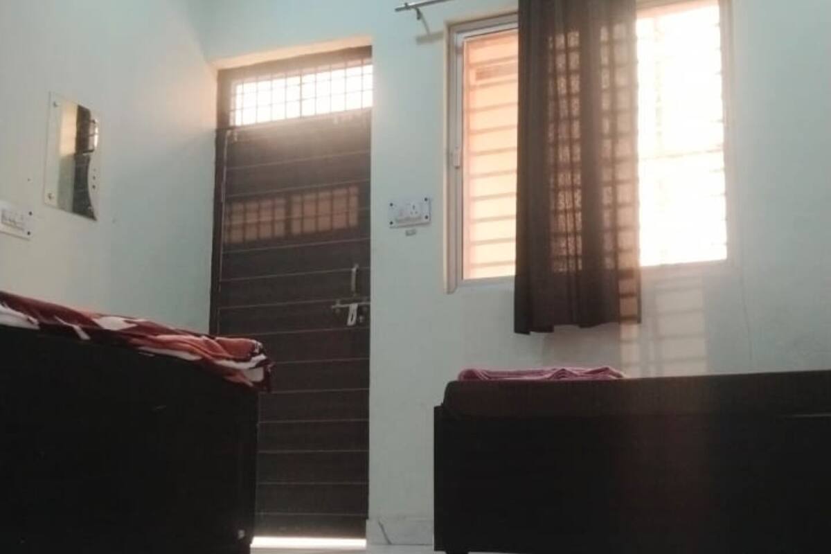Deluxe Quadruple Room, City View | Soundproofing, free WiFi, bed sheets