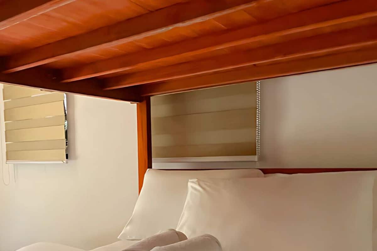 Basic Room | Free WiFi, bed sheets