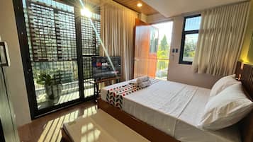 Royal Room, Non Smoking, Private Bathroom