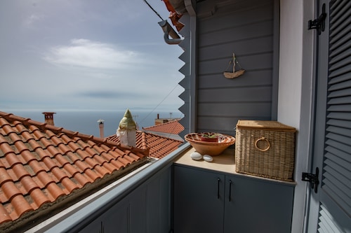 A beautiful, newly renovated, fully equipped traditional house in Glossa