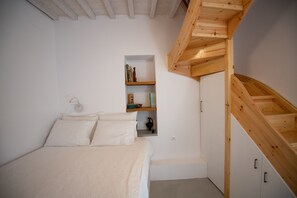 1 chambre, fer et planche à repasser, Wi-Fi, literie fournie