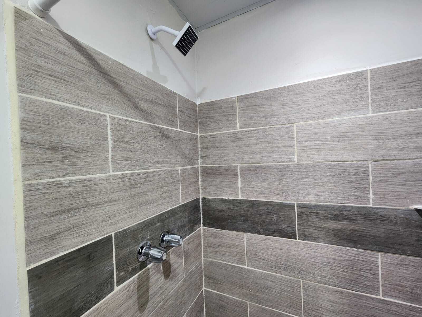 Towels, soap, shampoo, toilet paper