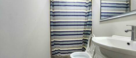 Towels, soap, shampoo, toilet paper