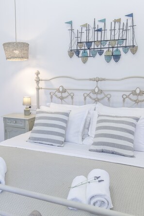 Familienapartment, 3 Schlafzimmer | 3 Schlafzimmer, hochwertige Bettwaren, Pillowtop-Betten