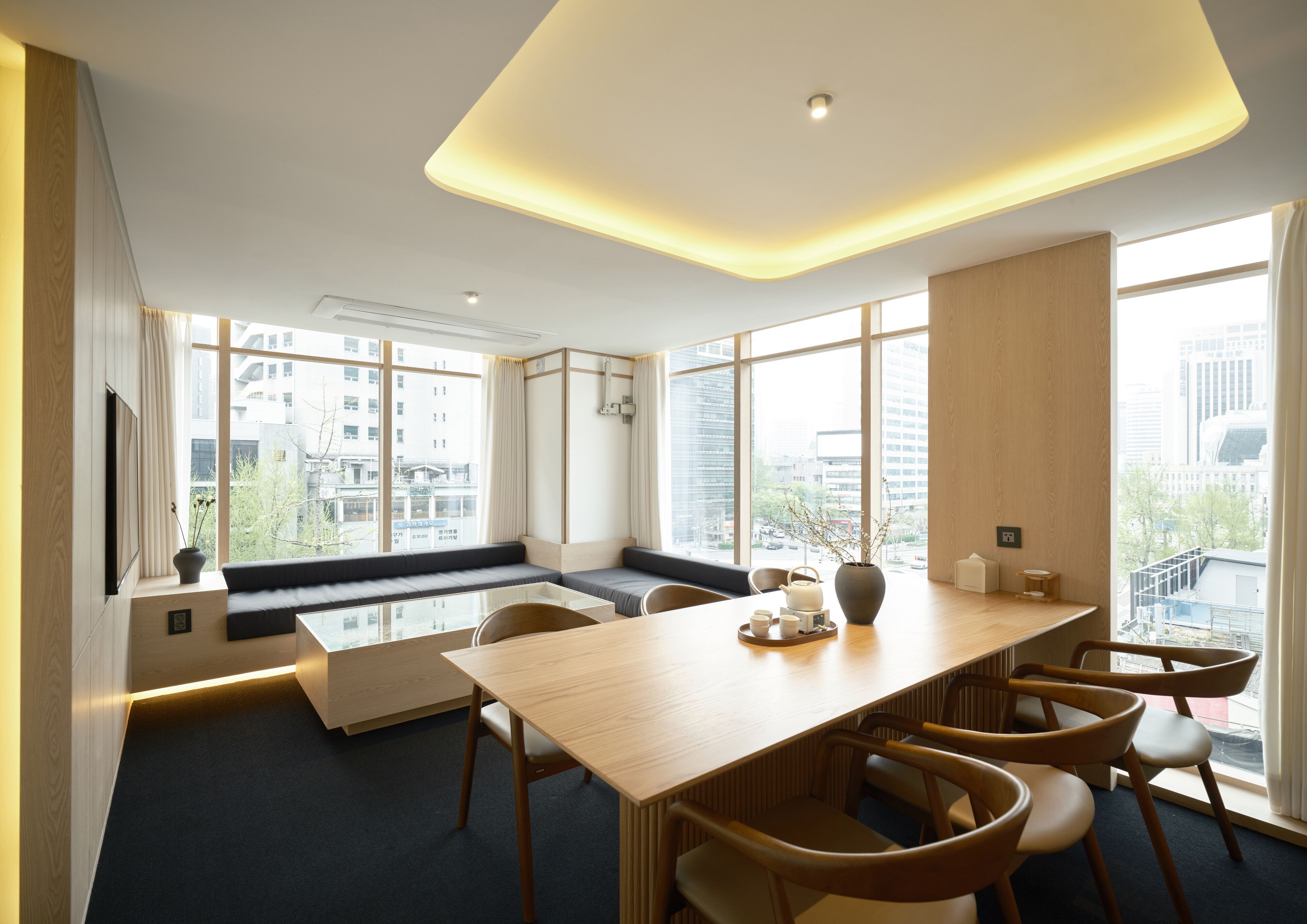 Family City Suite | Interior