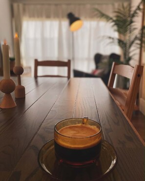 Gratis frukost med självservering varje dag 
