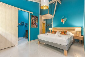 4 室のベッドルーム、アイロン / アイロン台、WiFi (無料)、ベッドシーツ