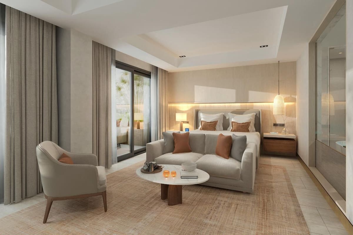 Premium bedding, minibar, free WiFi, bed sheets