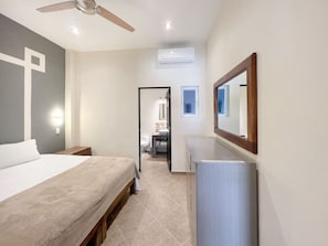 Free WiFi, bed sheets - Best Location + Clean, Safe, Just Built (Sayulita)