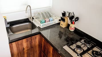 Fridge, microwave, coffee/tea maker, blender