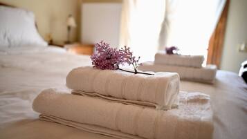 3 Schlafzimmer, Bügeleisen/Bügelbrett, WLAN, Bettwäsche