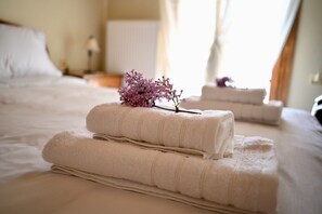 3 Schlafzimmer, Bügeleisen/Bügelbrett, WLAN, Bettwäsche